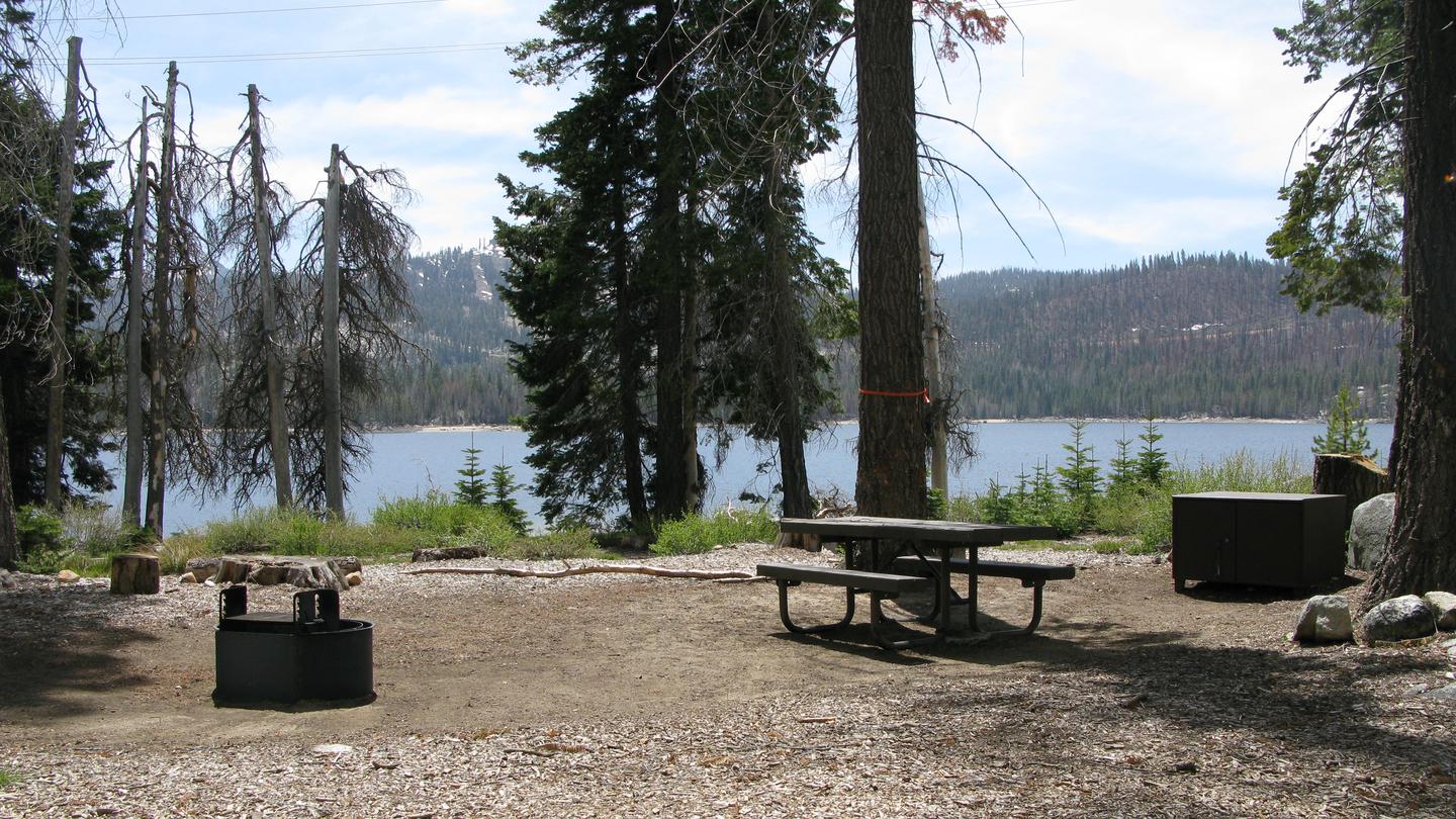 Deer Creek Campground in Lakeshore, California.