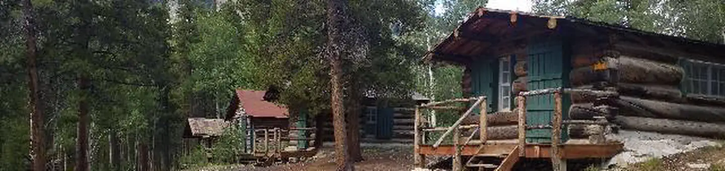 Crescent Mining Cabins
