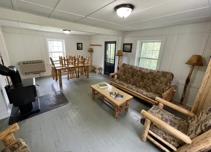 Swan Guard Living/Dining -2