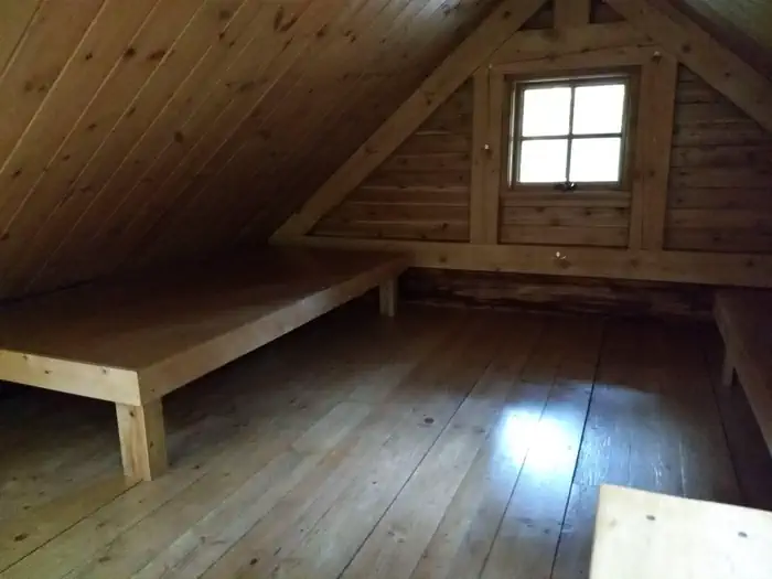 STARRIGAVAN CREEK CABIN66