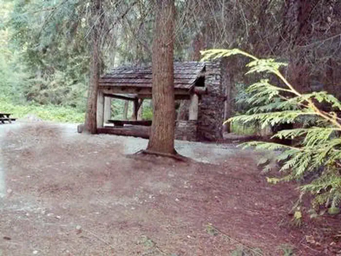 SILVER FALLS GROUP SITE campground photo