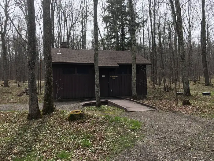LOST LAKE CABINS campground photo